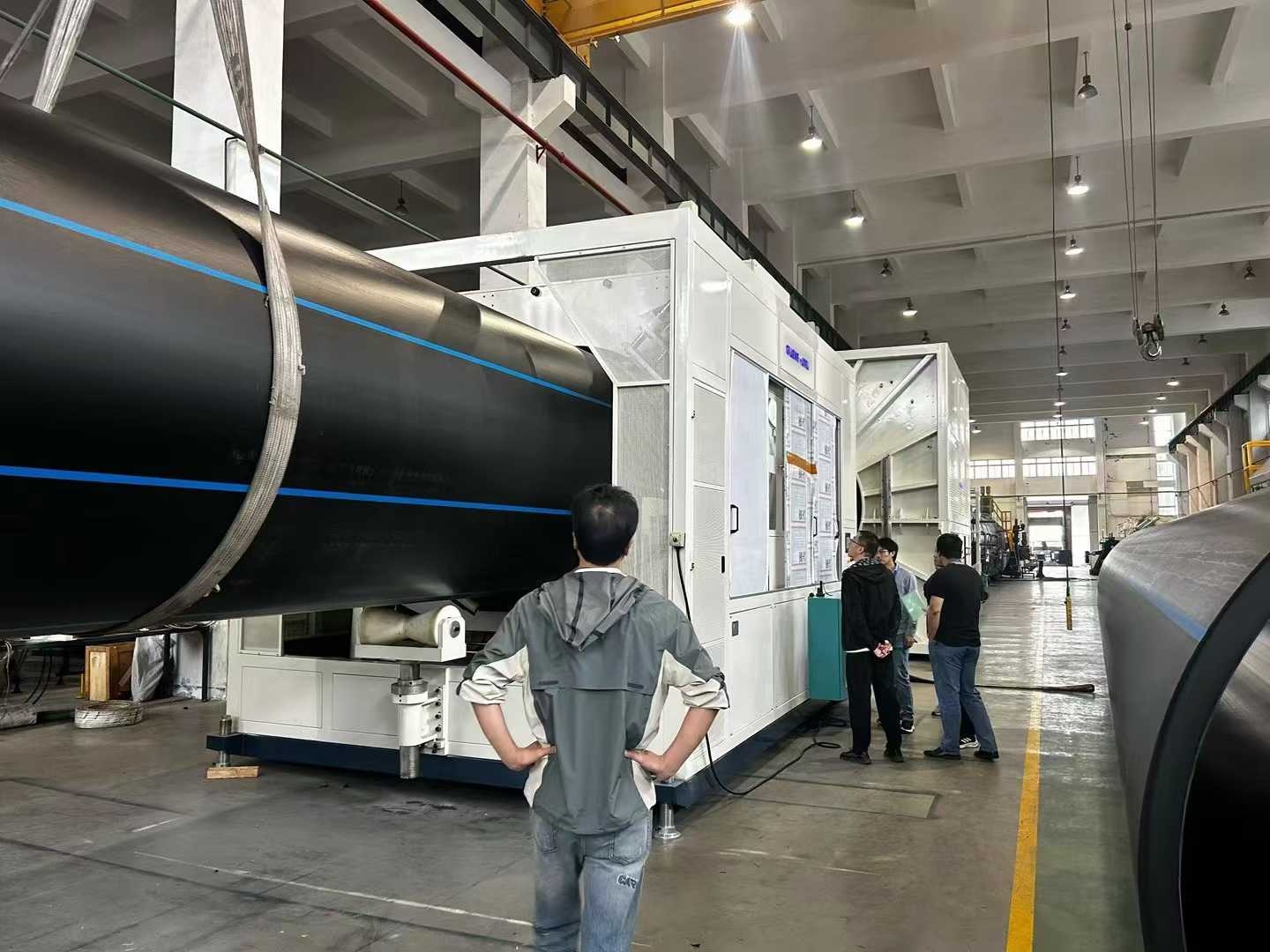 Ключови моменти за стартиращо оборудване и технология за производство на PE тръби с големи диаметри над 2000 mm